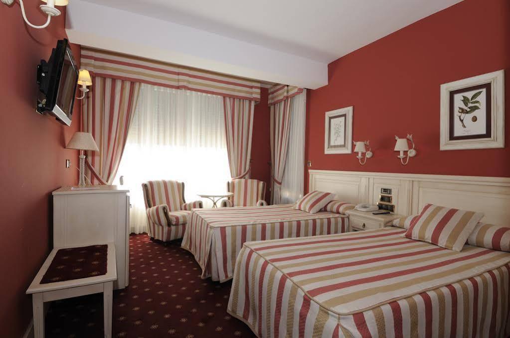 Hotel Leonor Mirón Soria Exterior foto